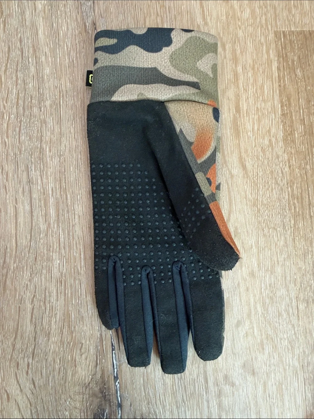 Burton Snowboarding Camo Gloves - Olive/Orange/Black | Medium